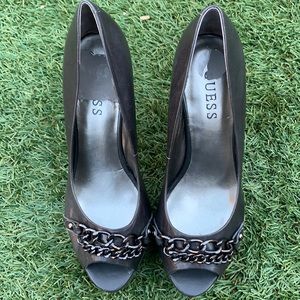 Guess heels
